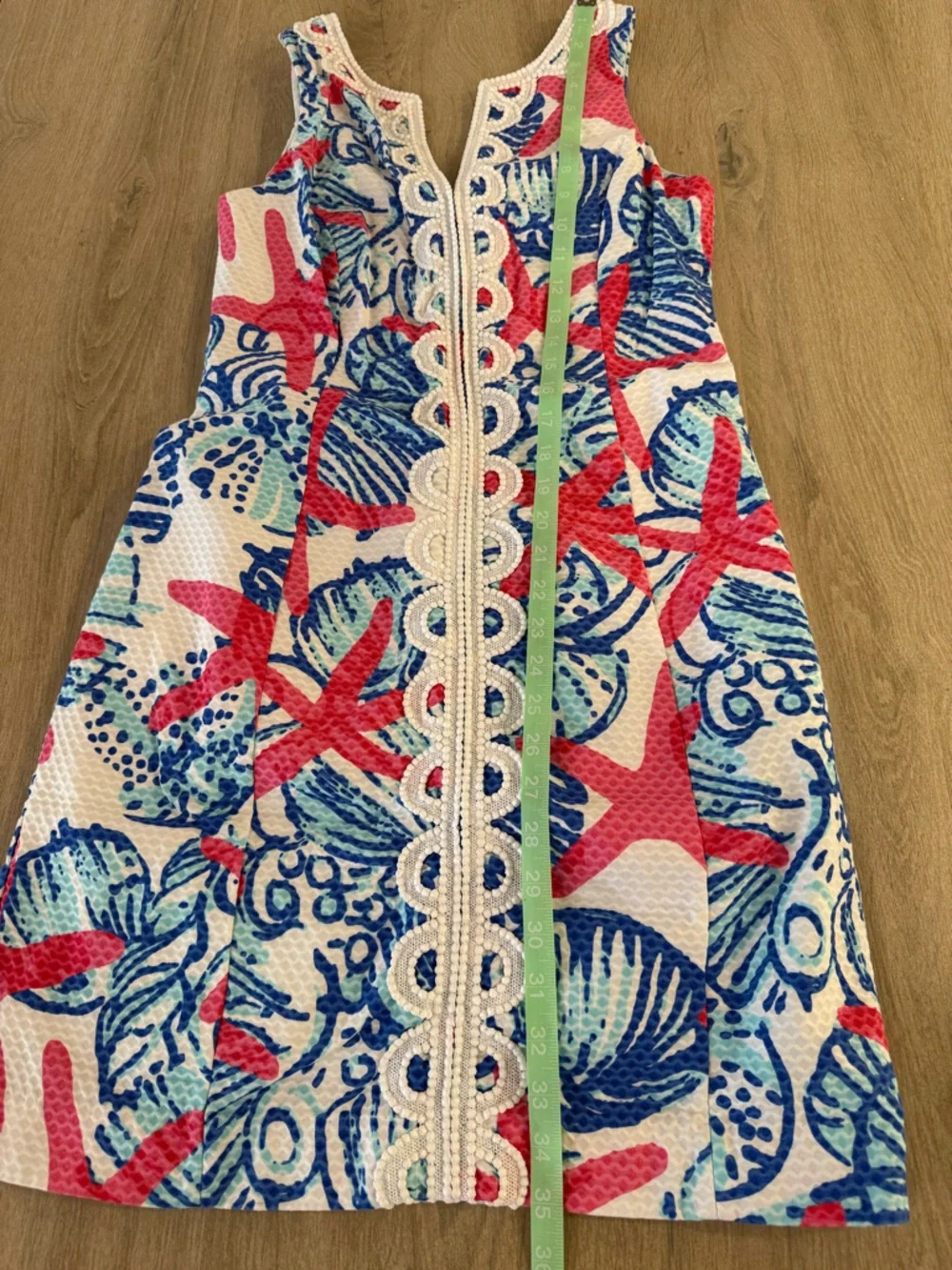 Lilly Pulitzer Janice Sleeveless Shift Dress
She She Shells Starfish Size 4 blue - Picture 15 of 16